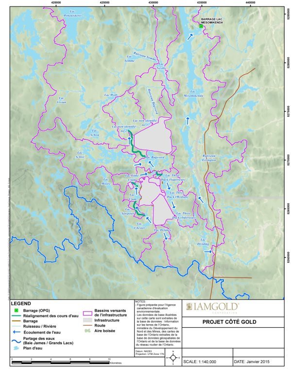 Une carte délimitant les limites prévues des bassins hydrographiques locaux et les directions de l'écoulement de l'eau dans les sous-bassins hydrographiques de la rivière Mollie et du lac Mesomikenda, y compris les barrages et les déviations de cours d'eau, tout au long de la phase d'exploitation et jusqu'à la fin de l'étape 1 de la phase d'abandon.